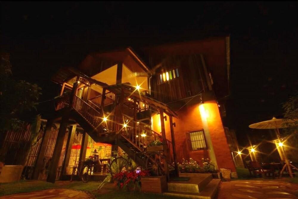 Hueandin Klinmai Boutique Hotel Chiang Mai Buitenkant foto
