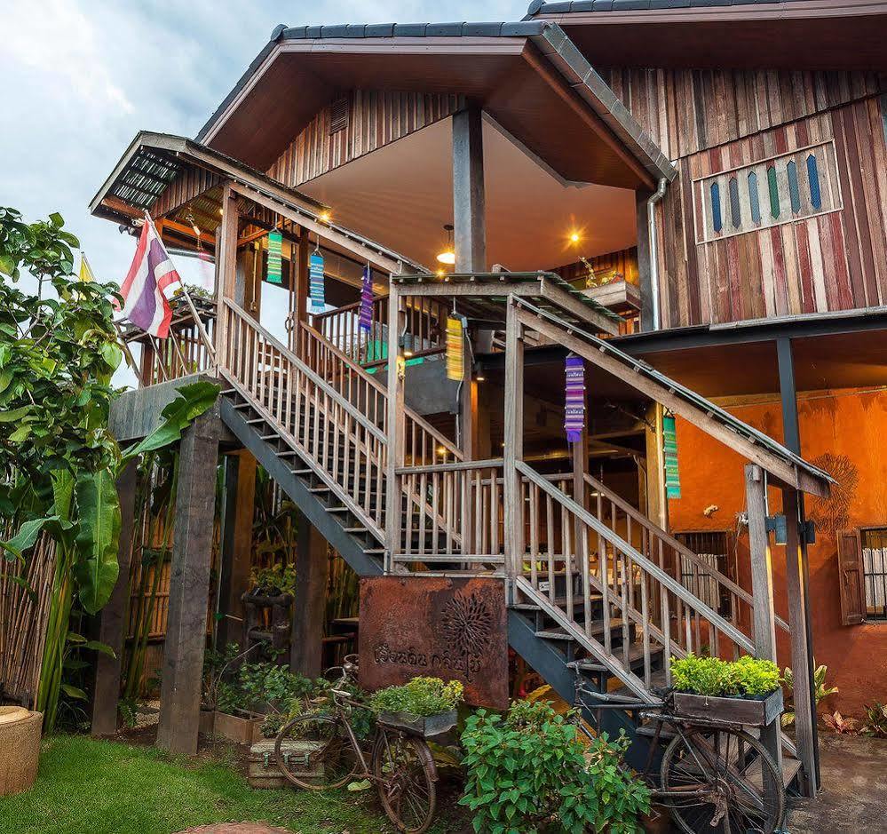 Hueandin Klinmai Boutique Hotel Chiang Mai Buitenkant foto