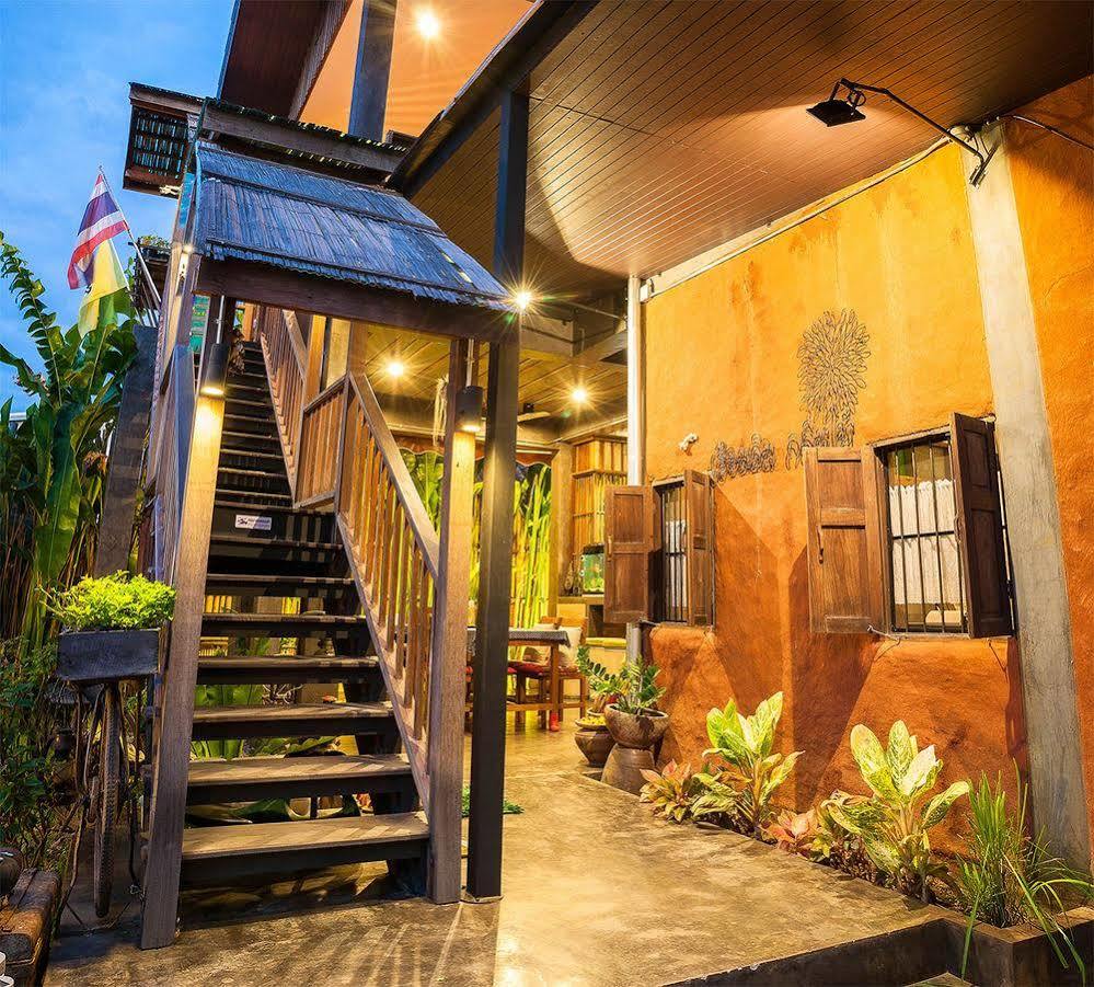 Hueandin Klinmai Boutique Hotel Chiang Mai Buitenkant foto