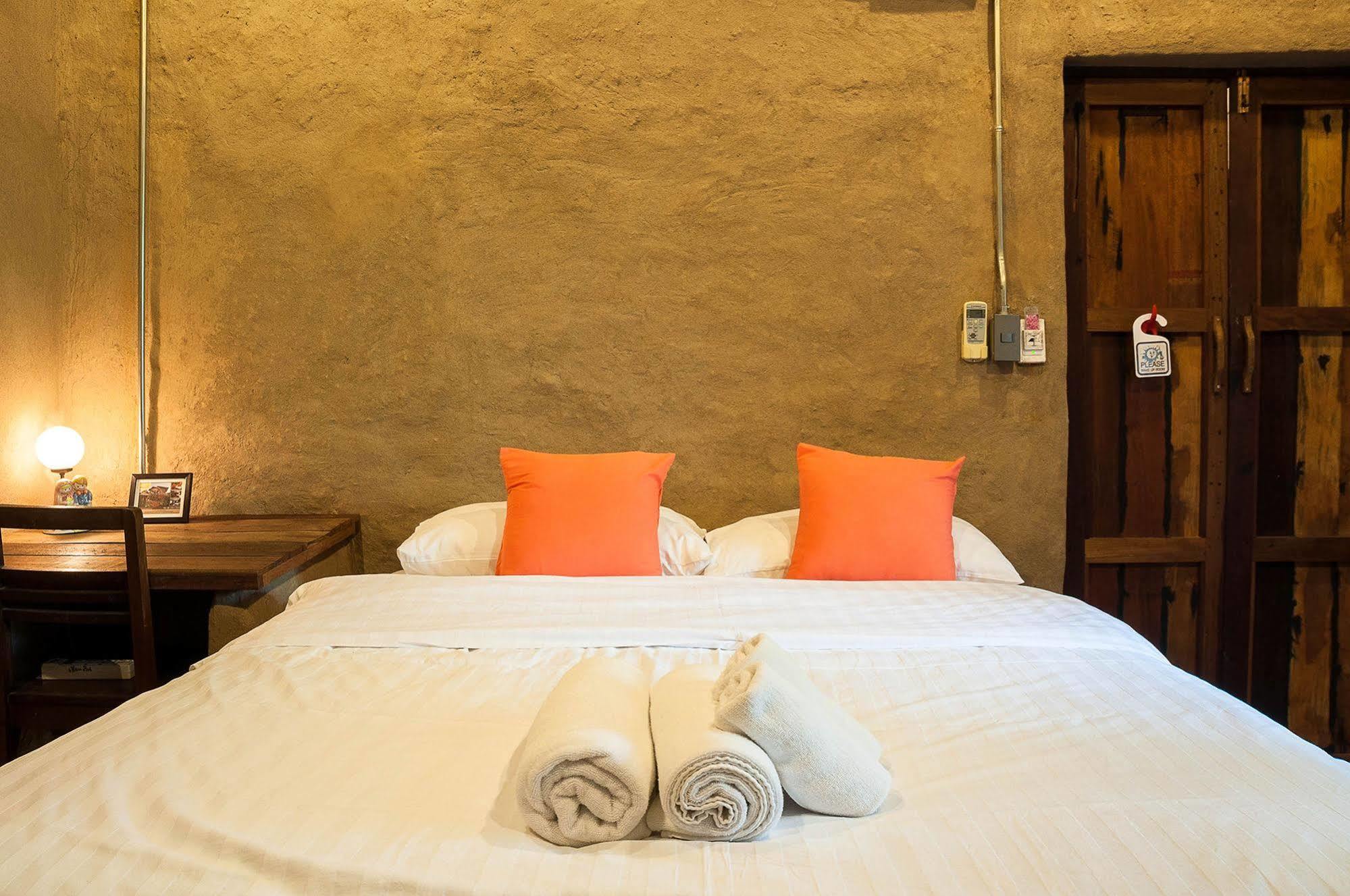 Hueandin Klinmai Boutique Hotel Chiang Mai Buitenkant foto